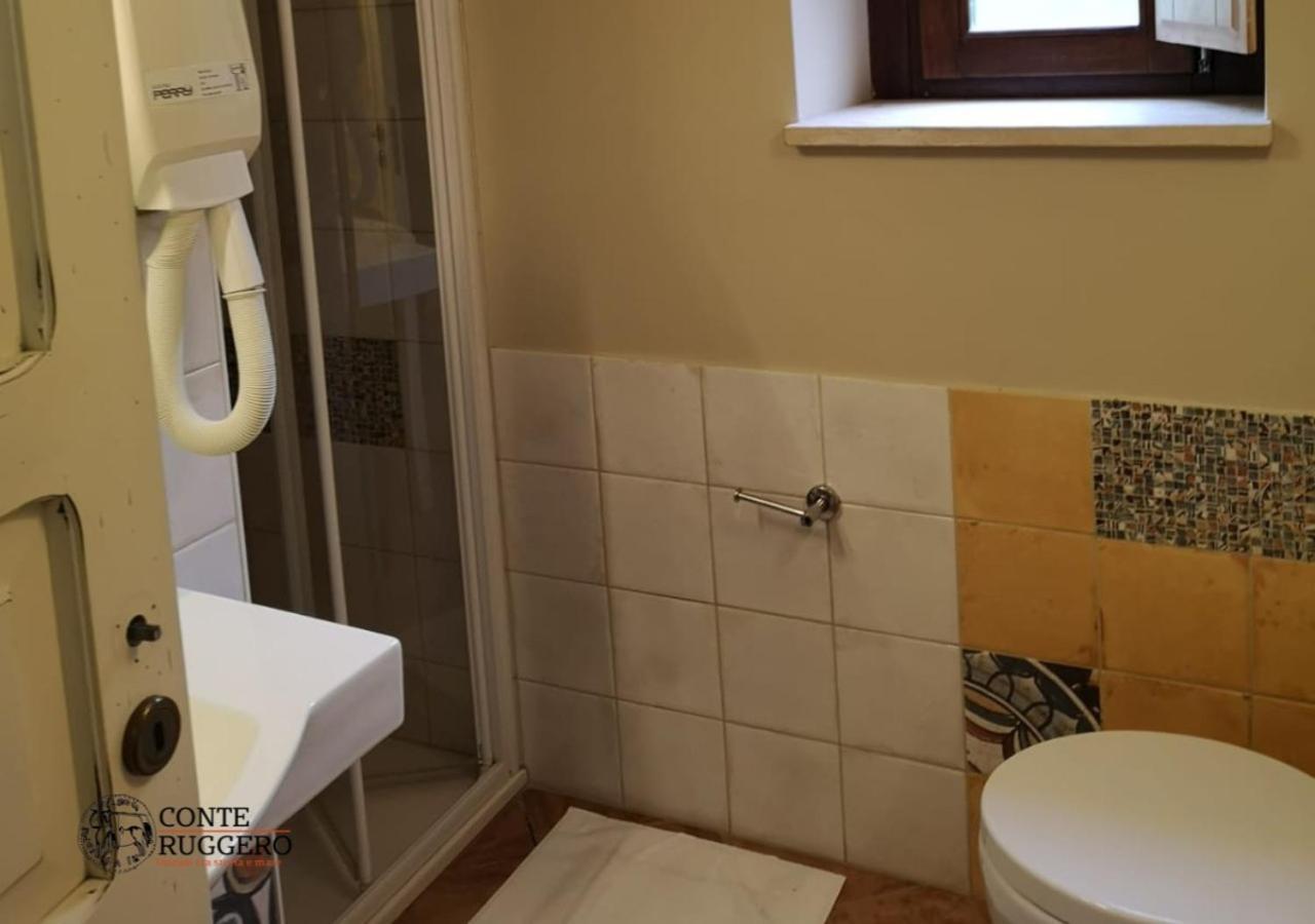 Tenuta Conte Ruggero Santa Domenica  Extérieur photo